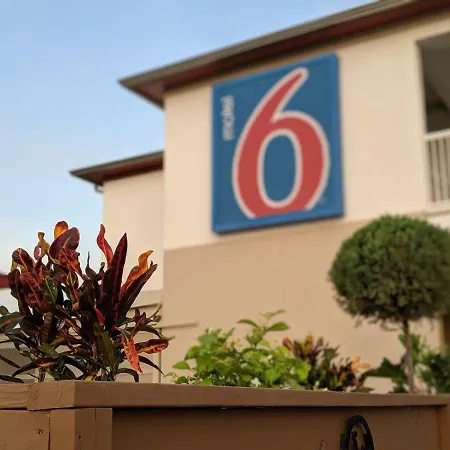 Motel 6-Houston, Tx - North-2